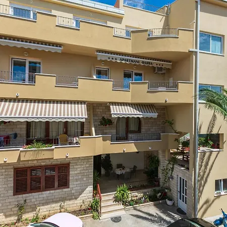 Barba Apartman Tučepi