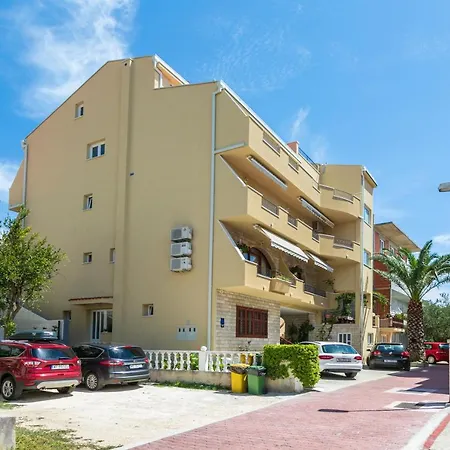 Barba Apartment