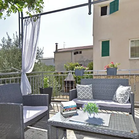 Apartment Barba Tucepi