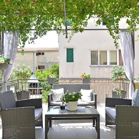 Barba Apartment Tucepi